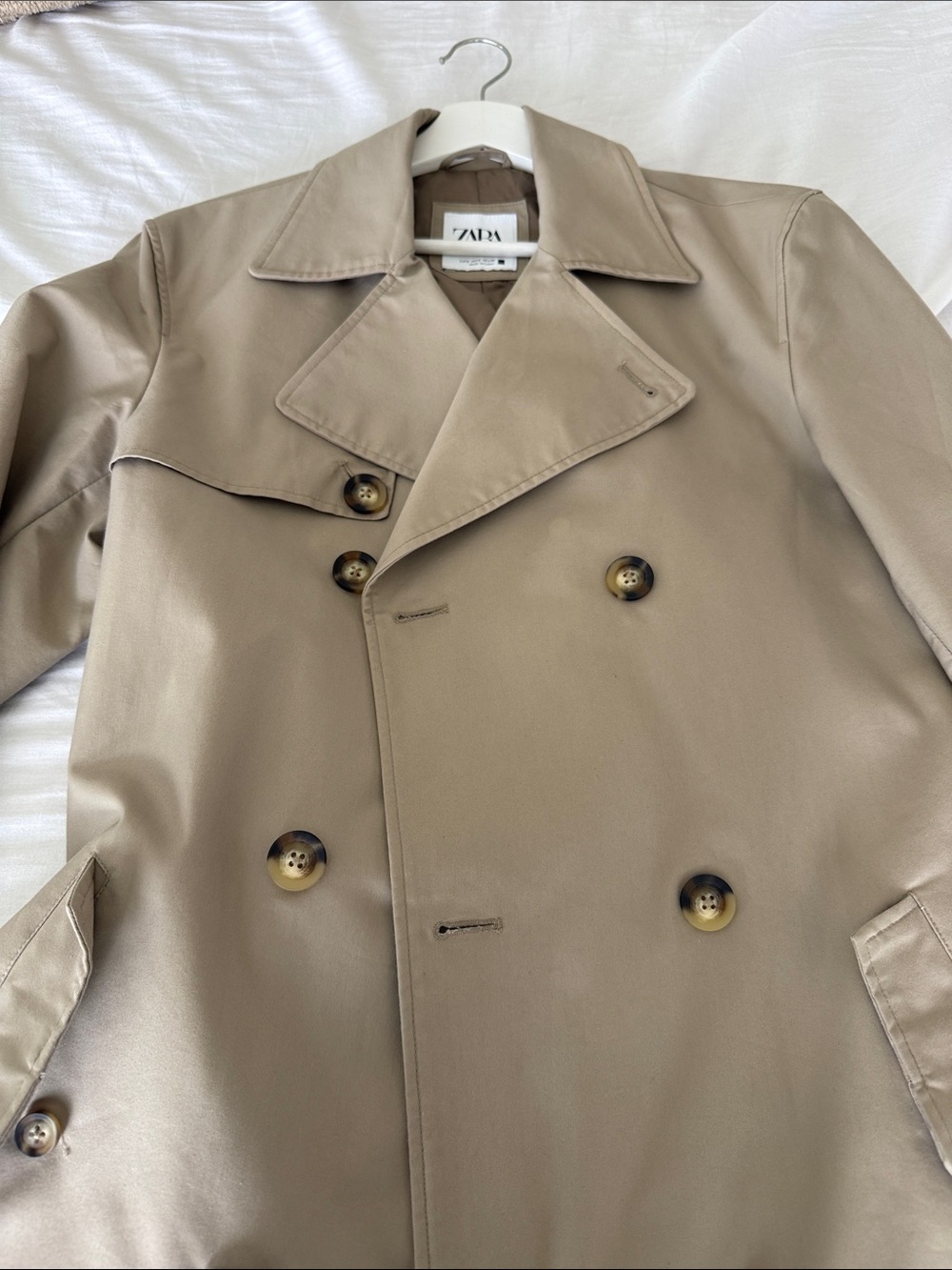 Zara Men's Double-Breasted Trench Coat in Khaki